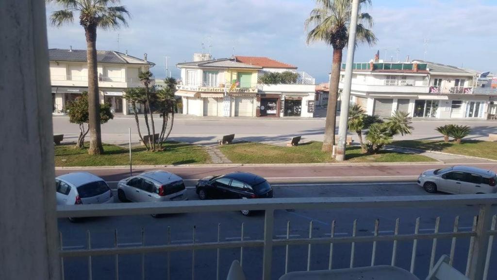 דירות Monolocale Lungomare וירג'יו מראה חיצוני תמונה